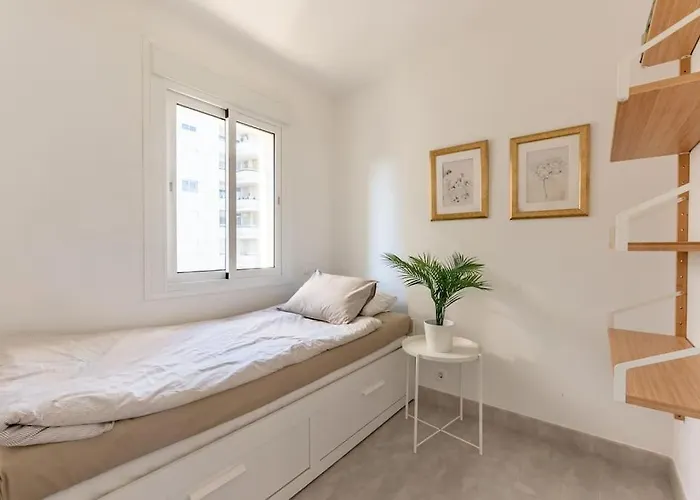 Apartment Larycorte, Beautiful 3bdr Beachfront *