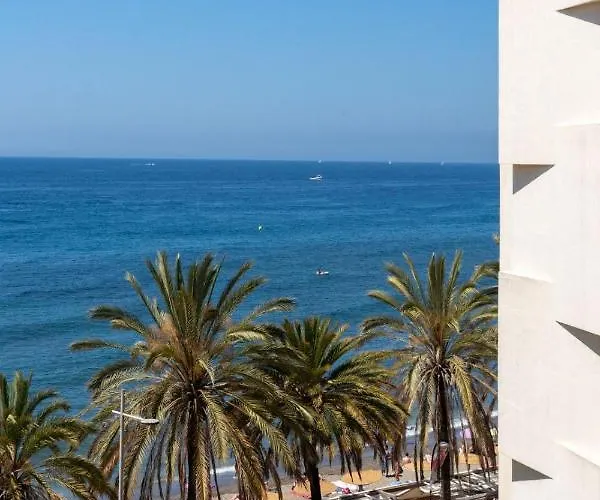 Larycorte, Beautiful 3bdr Beachfront アパート