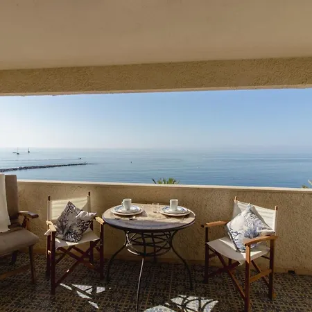 Appartement Larycorte, Beautiful 3bdr Beachfront Marbellac